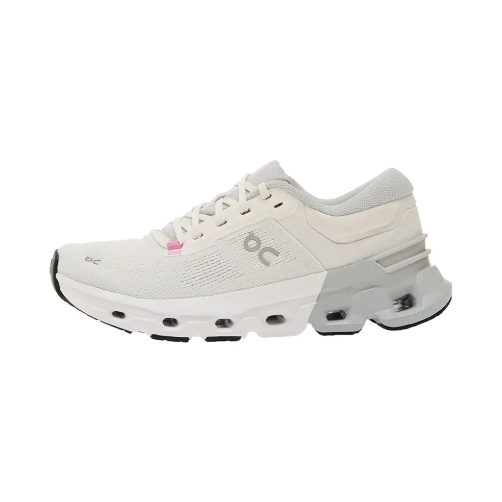 Cloudflyer 5 Run farther. Stay comfortable. Achieve your goals