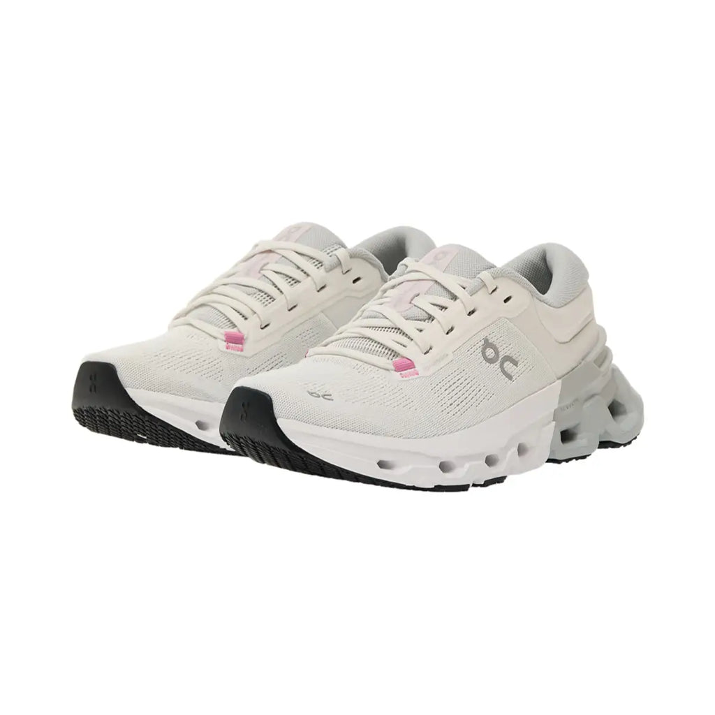 Cloudflyer 5 Run farther. Stay comfortable. Achieve your goals