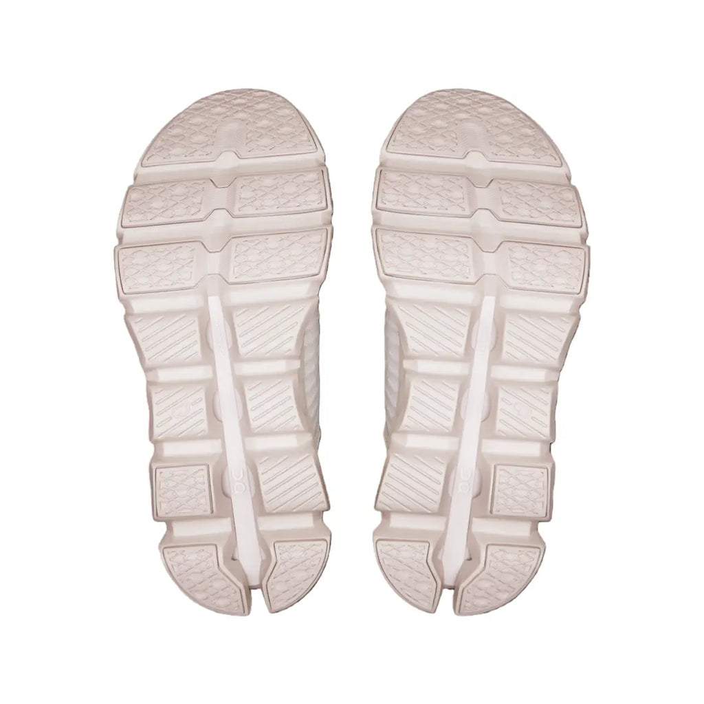 Cloudswift 4 AD Adapt to Every Run. Support Your Every Step.