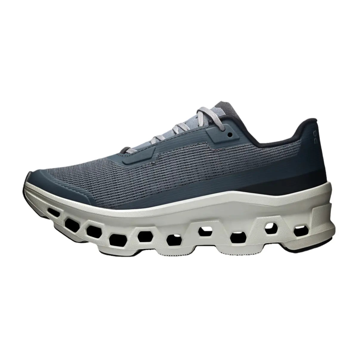 Cloudmonster Void – Ultimate Comfort. Maximum Cushioning