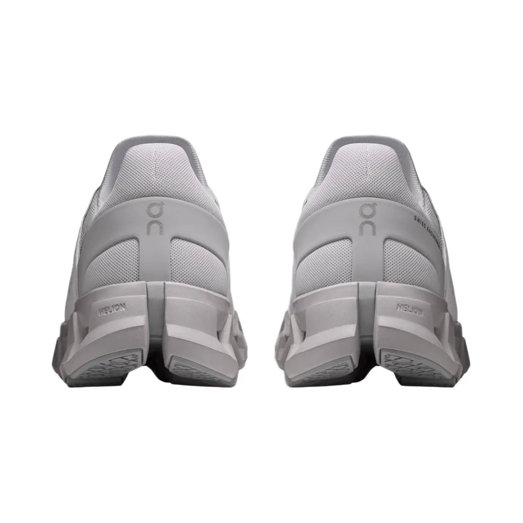 Cloudswift 4 AD Adapt to Every Run. Support Your Every Step.